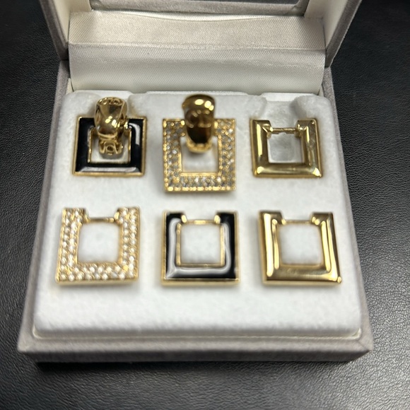 Christian Dior interchangeable earring set - Picture 4 of 5